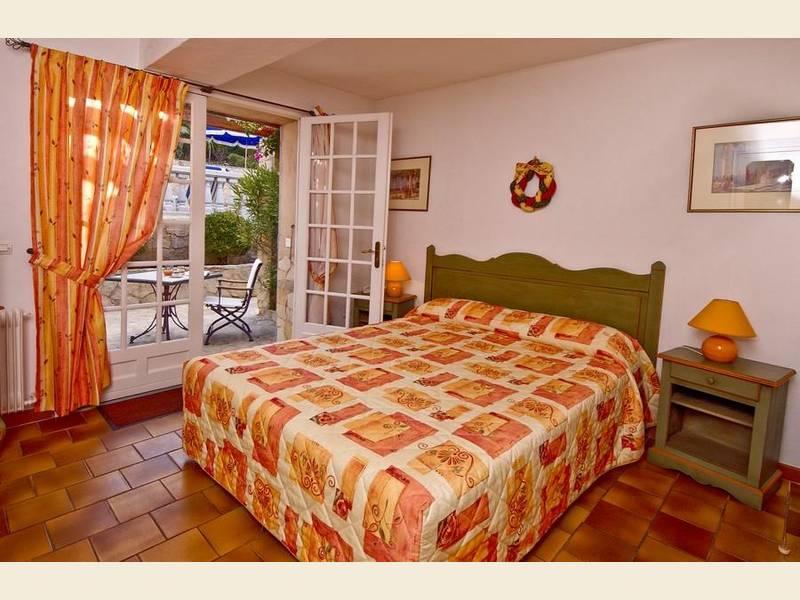 Jas Neuf Sainte-Maxime