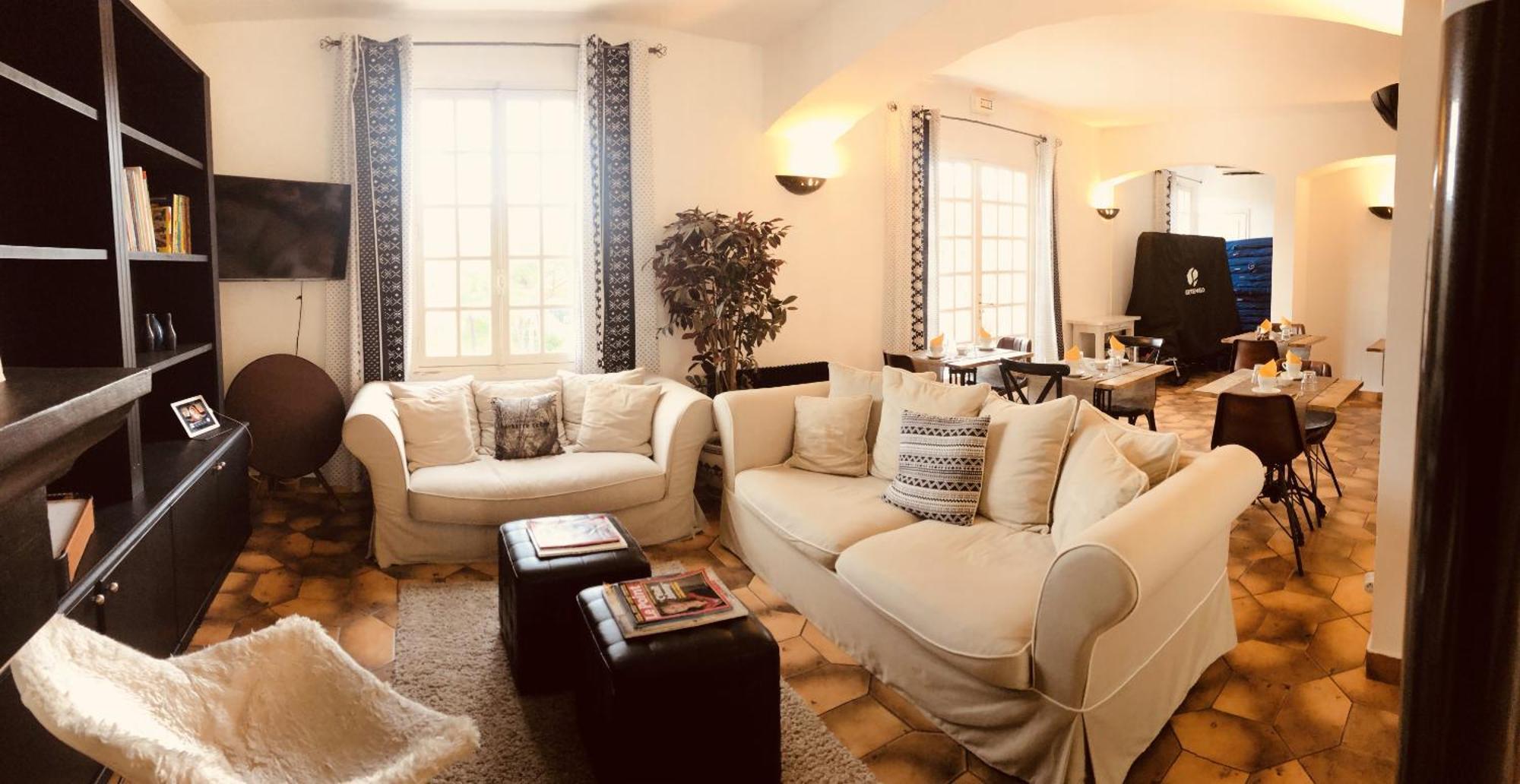 Hotel Jas Neuf 3*