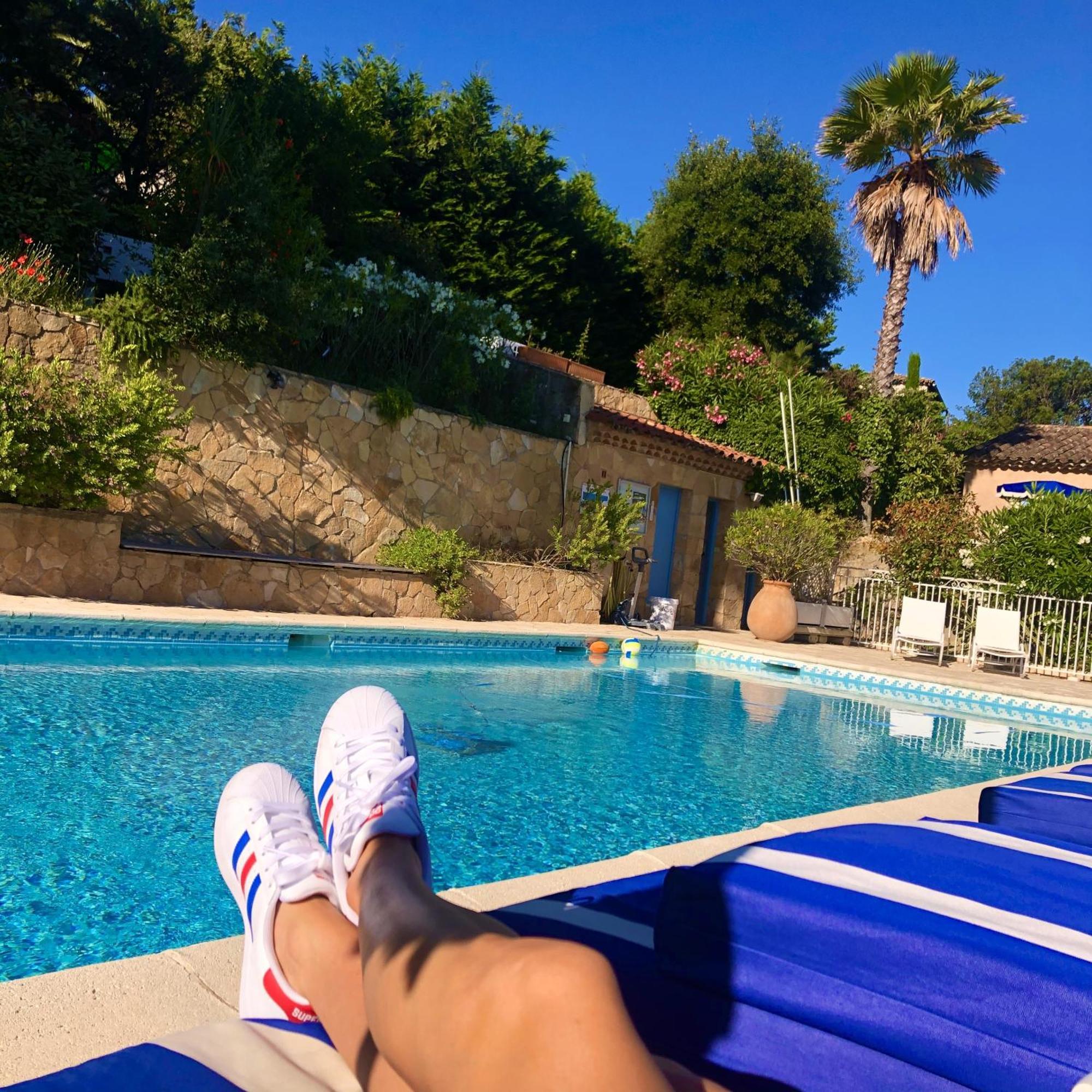 Jas Neuf Hotel
